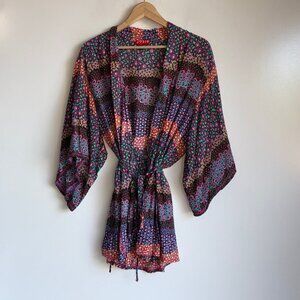 Josie Natori Kimono Robe Size Small Rayon Coverup Colorful Tie Closure
